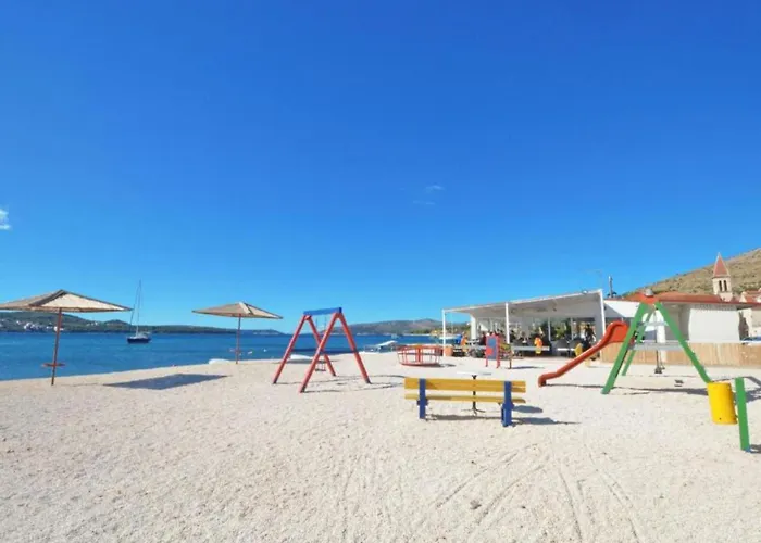 Sunshine - Three Bedroom With Balcony * Trogir