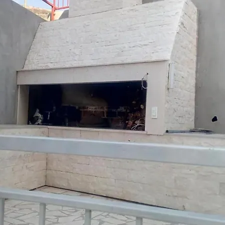 Sunshine - Three Bedroom With Balcony